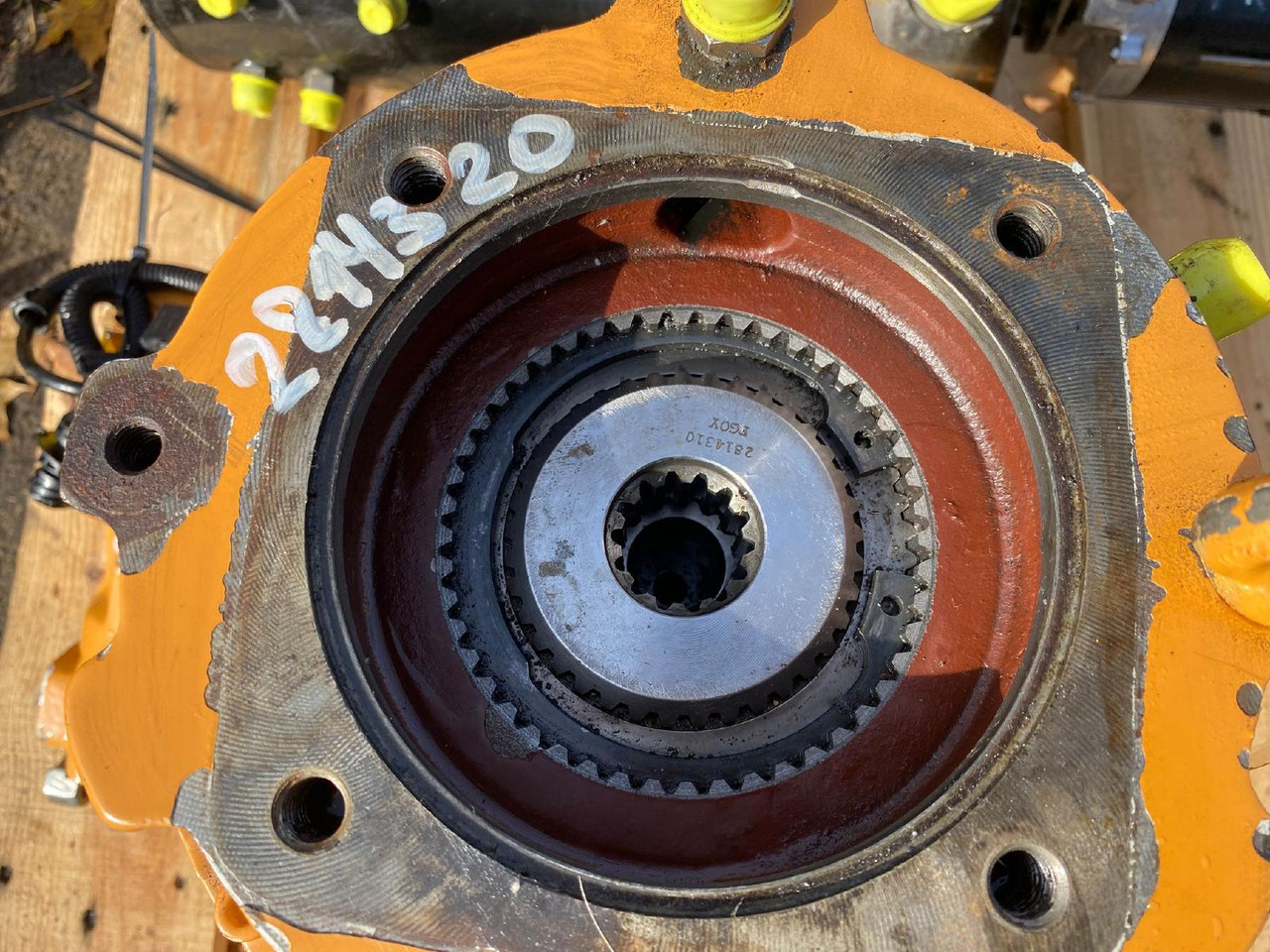 Case WX 165 Carraro - Nihajni motor za Gradbeni stroj: slika 3 Case WX 165 Carraro - Nihajni motor za Gradbeni stroj: slika 3