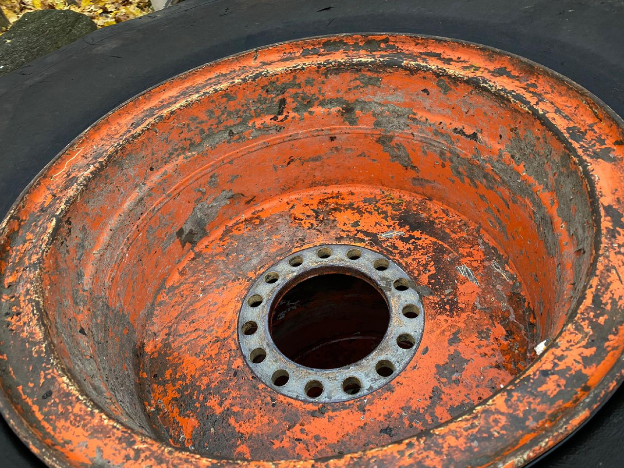 Hitachi 20,5 R 25 ZW 150 - Kompletno kolo za Gradbeni stroj: slika 2 Hitachi 20,5 R 25 ZW 150 - Kompletno kolo za Gradbeni stroj: slika 2