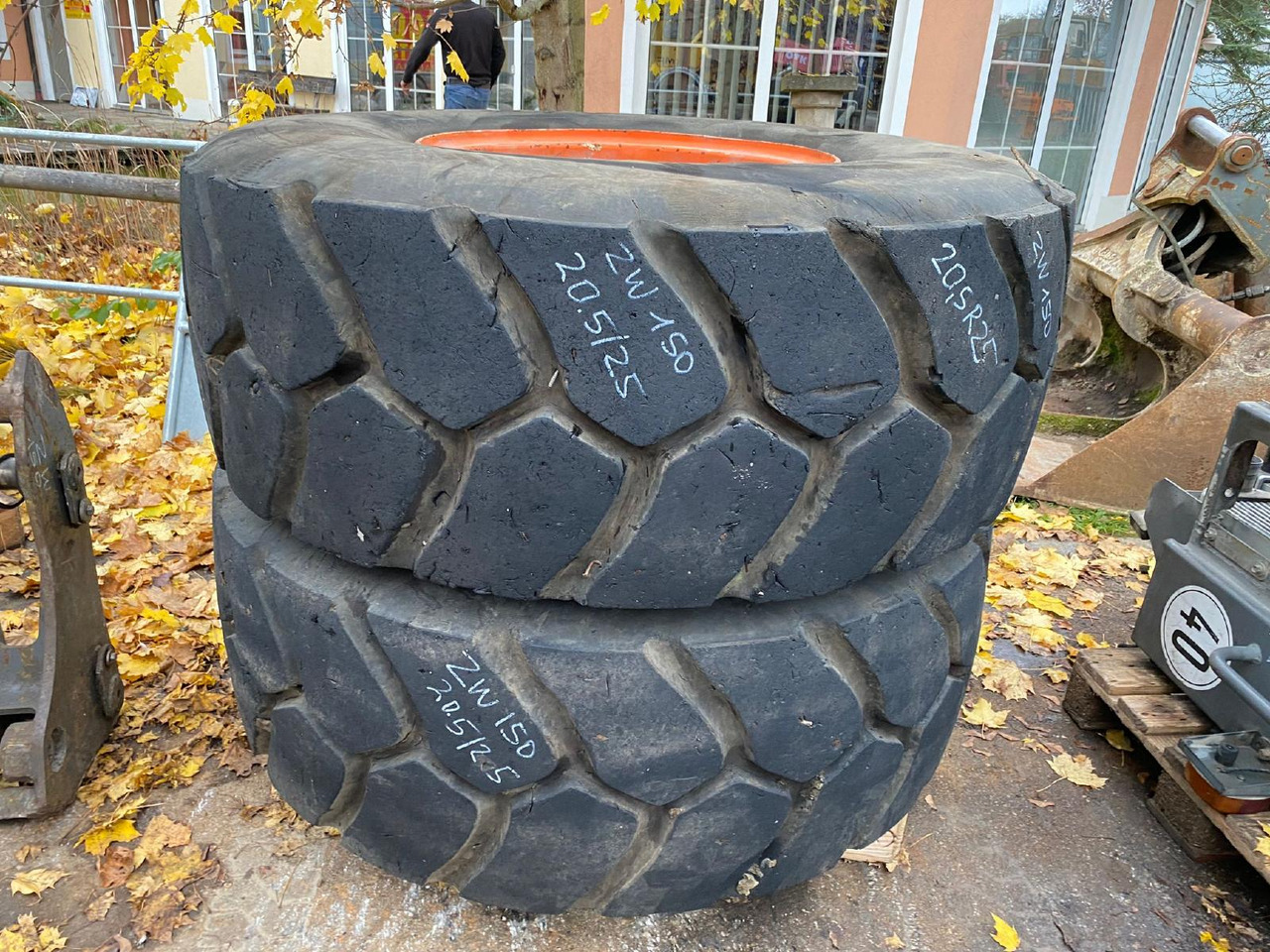 Hitachi 20,5 R 25 ZW 150 - Kompletno kolo za Gradbeni stroj: slika 5 Hitachi 20,5 R 25 ZW 150 - Kompletno kolo za Gradbeni stroj: slika 5