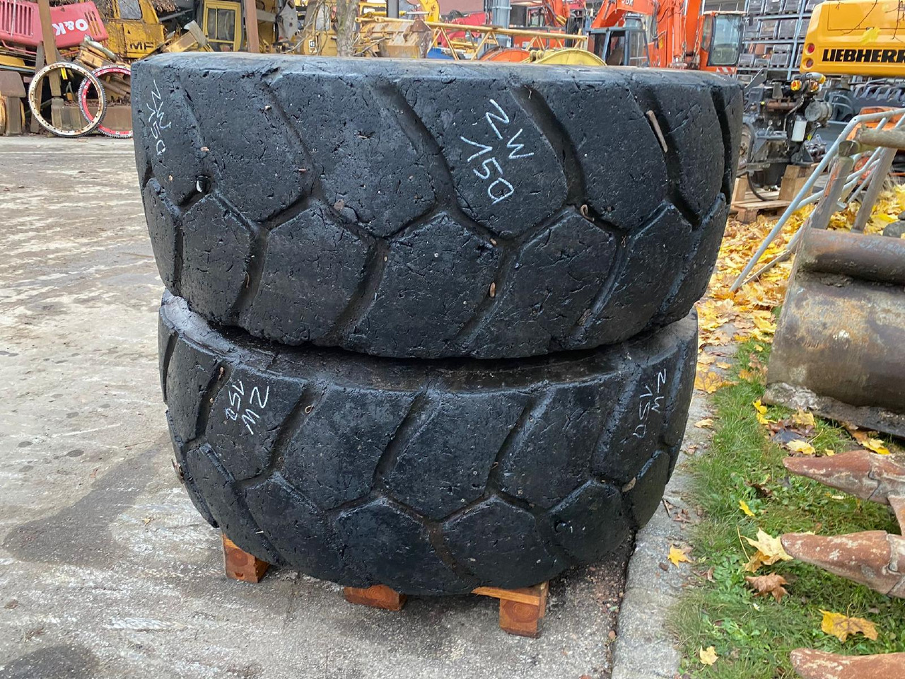 Hitachi 20,5 R 25 ZW 150 - Kompletno kolo za Gradbeni stroj: slika 3 Hitachi 20,5 R 25 ZW 150 - Kompletno kolo za Gradbeni stroj: slika 3
