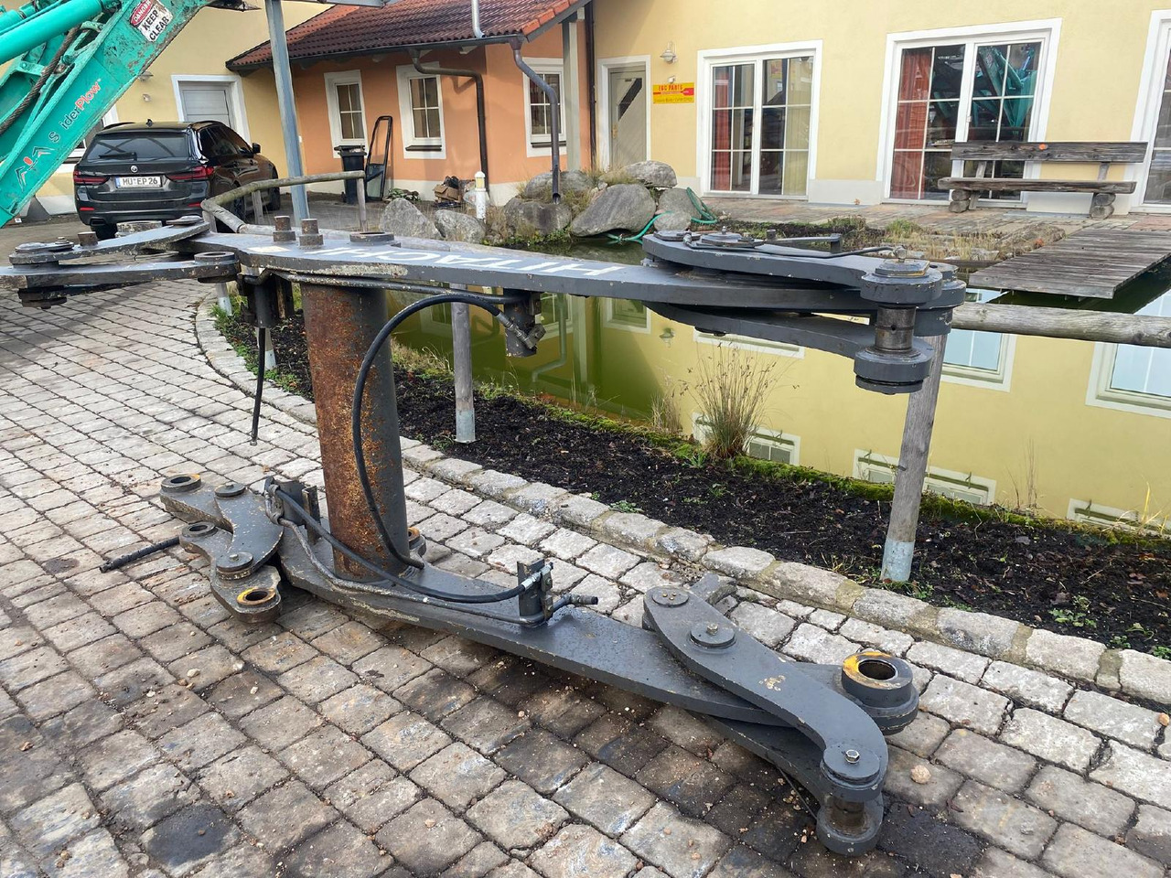 Hitachi ZW 150 - Roka: slika 4 Hitachi ZW 150 - Roka: slika 4