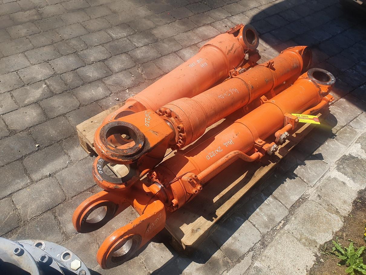 Hitachi ZW 220 - Hidravlični cilinder za Gradbeni stroj: slika 1 Hitachi ZW 220 - Hidravlični cilinder za Gradbeni stroj: slika 1