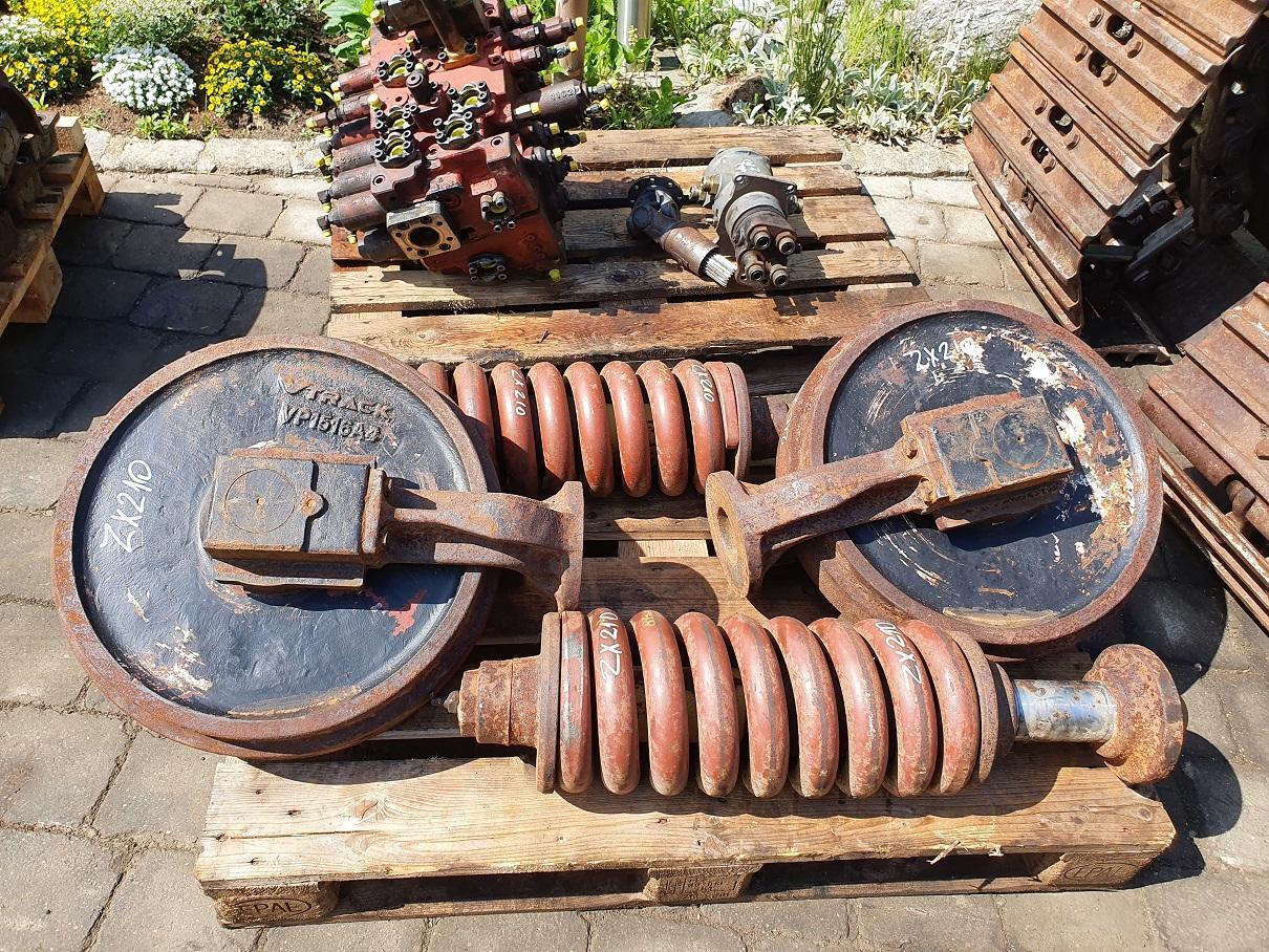 Hitachi ZX 210 - Deli podvozja za Bager: slika 1 Hitachi ZX 210 - Deli podvozja za Bager: slika 1