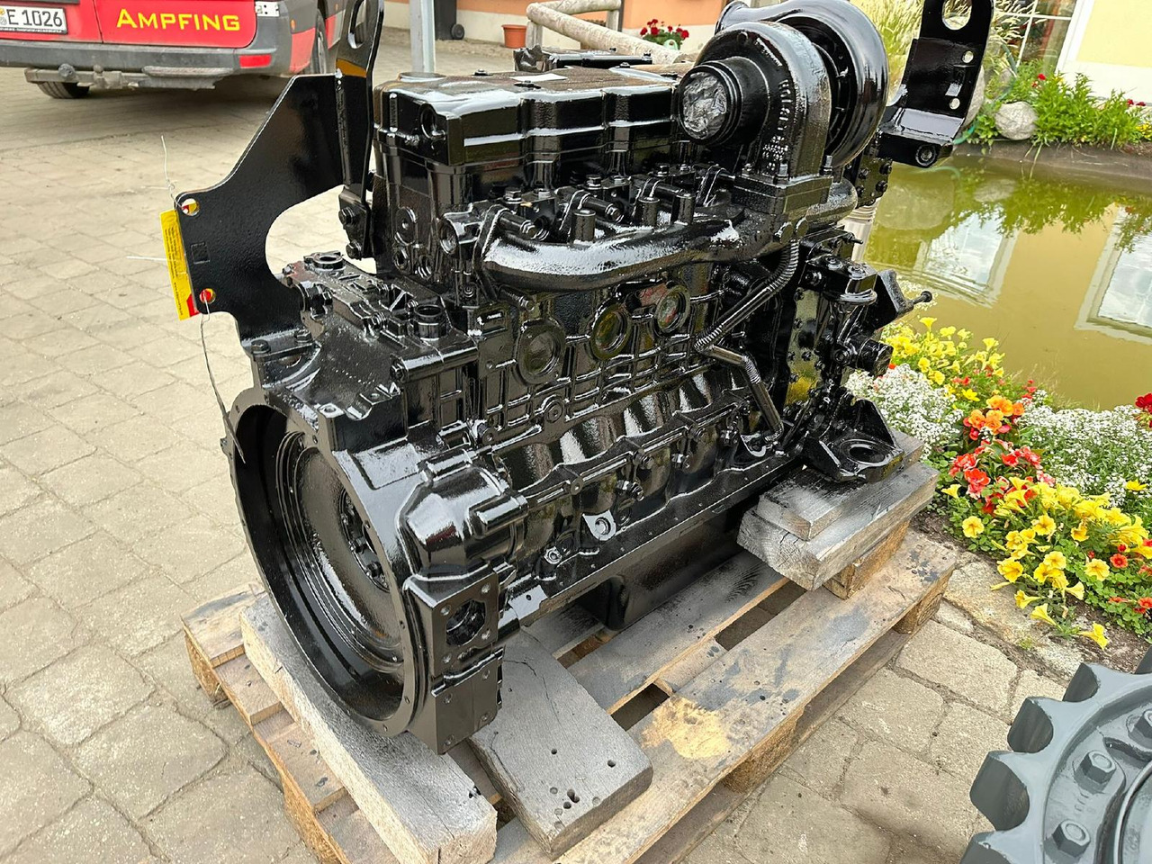 Komatsu SAA6D107-E1 n ü aus D51 - Motor za Gradbeni stroj: slika 4 Komatsu SAA6D107-E1 n ü aus D51 - Motor za Gradbeni stroj: slika 4