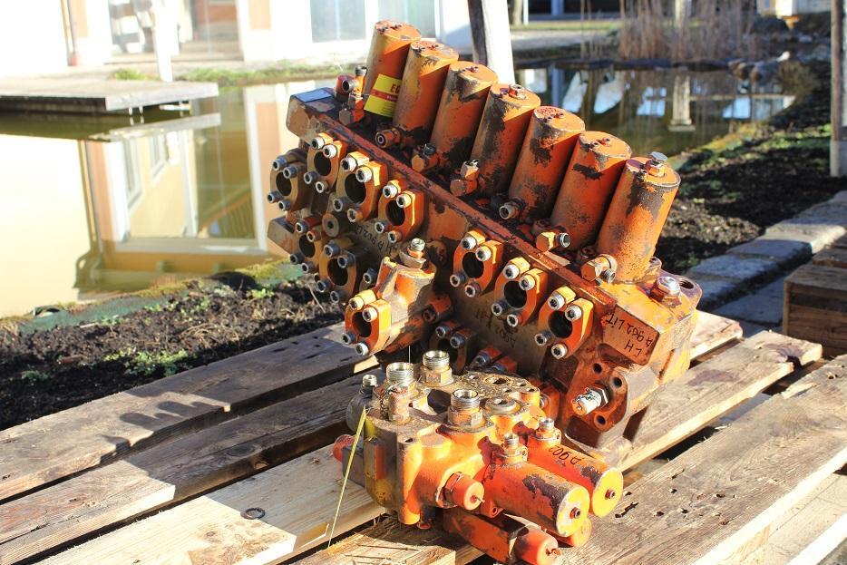 Liebherr A 902 LIT - Hidravlični ventil za Gradbeni stroj: slika 5 Liebherr A 902 LIT - Hidravlični ventil za Gradbeni stroj: slika 5