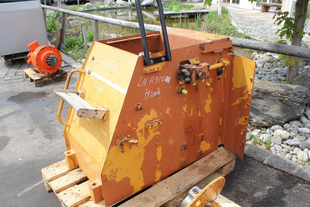 Rezervoar za gorivo za Bager Liebherr A900B: slika 6