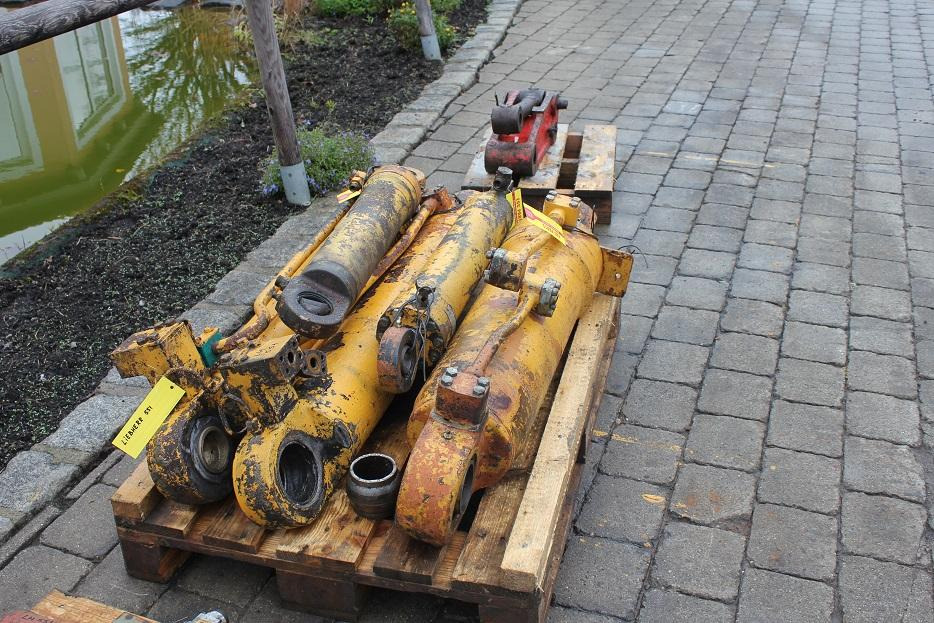 Liebherr L551 - Hidravlični cilinder za Gradbeni stroj: slika 4 Liebherr L551 - Hidravlični cilinder za Gradbeni stroj: slika 4