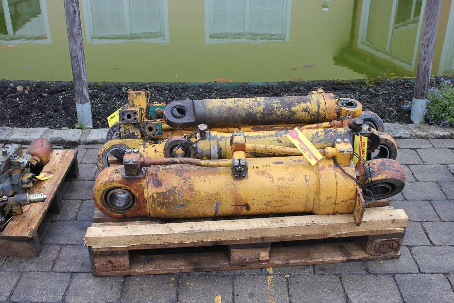 Liebherr L551 - Hidravlični cilinder za Gradbeni stroj: slika 3 Liebherr L551 - Hidravlični cilinder za Gradbeni stroj: slika 3