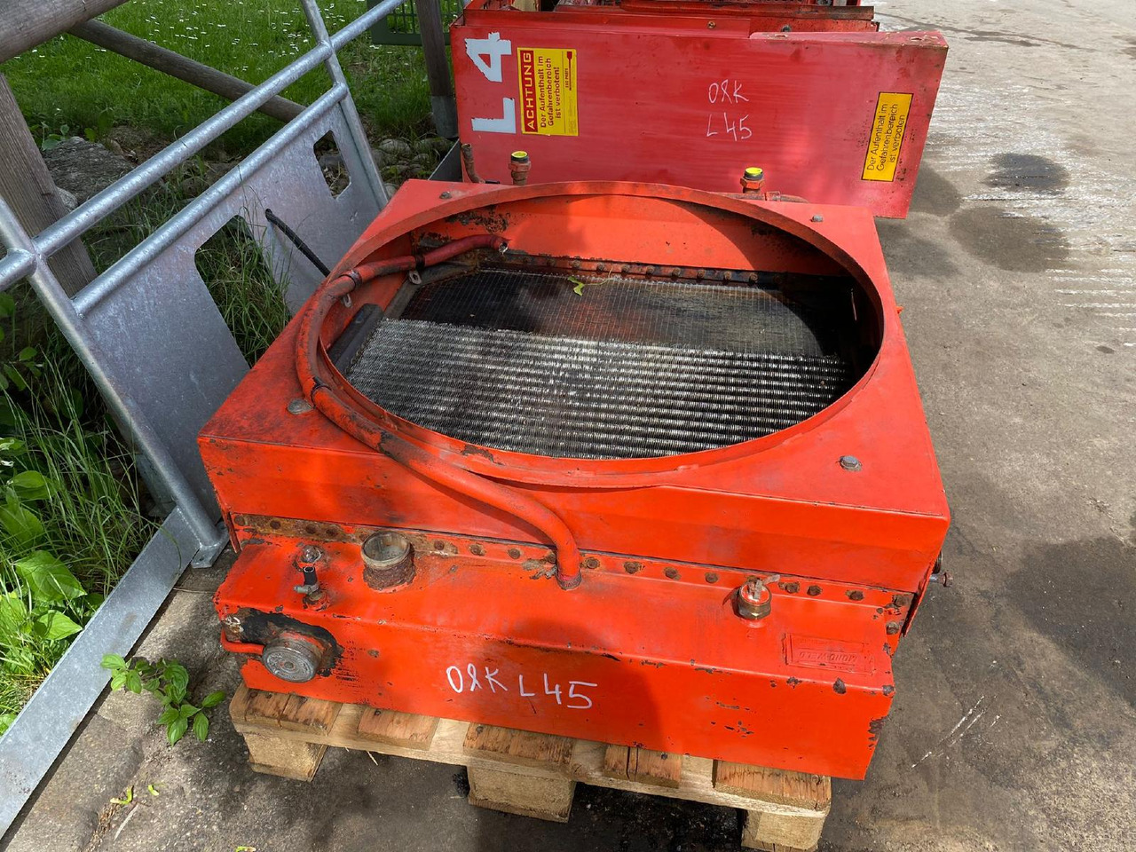O&K L45 - Hladilnik motorja za Kolesni nakladalec: slika 3 O&K L45 - Hladilnik motorja za Kolesni nakladalec: slika 3
