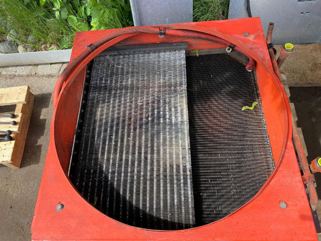 O&K L45 - Hladilnik motorja za Kolesni nakladalec: slika 4 O&K L45 - Hladilnik motorja za Kolesni nakladalec: slika 4