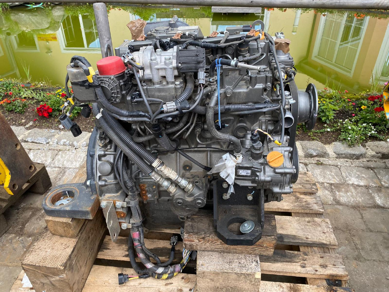 Yanmar Hitachi 4TNV 98C aus ZX 85 - Motor za Gradbeni stroj: slika 1 Yanmar Hitachi 4TNV 98C aus ZX 85 - Motor za Gradbeni stroj: slika 1