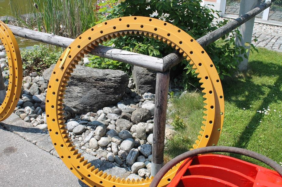 Pokrivni obroč za Gradbeni stroj Zeppelin ZM 15: slika 6