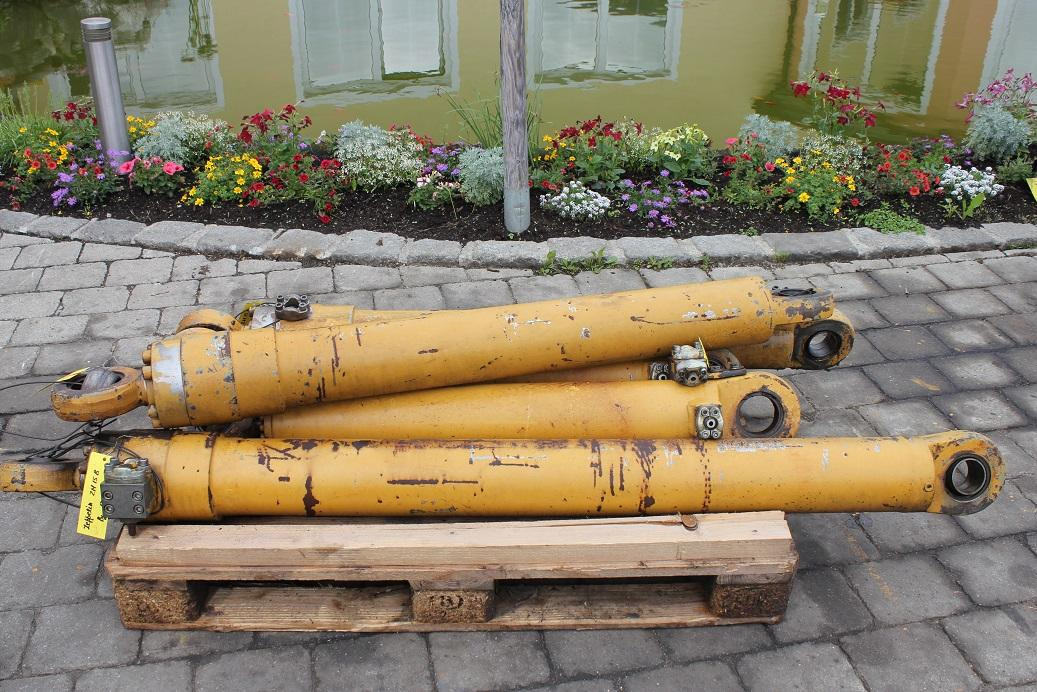Zeppelin ZM 15B - Hidravlični cilinder za Gradbeni stroj: slika 3 Zeppelin ZM 15B - Hidravlični cilinder za Gradbeni stroj: slika 3