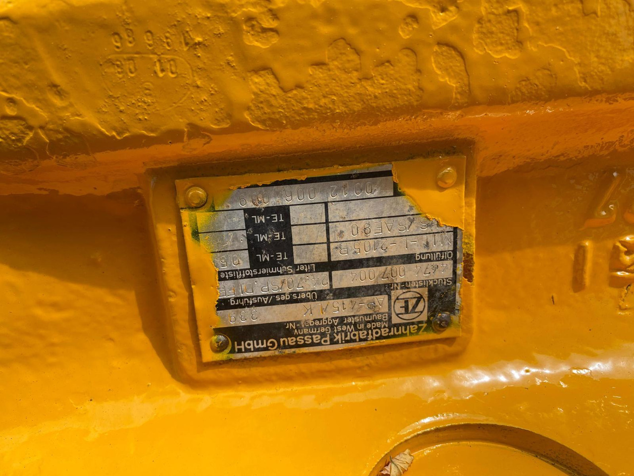 Zettelmeyer ZL 3001 ZF AP 411, AP415 - Os in deli za Gradbeni stroj: slika 3 Zettelmeyer ZL 3001 ZF AP 411, AP415 - Os in deli za Gradbeni stroj: slika 3