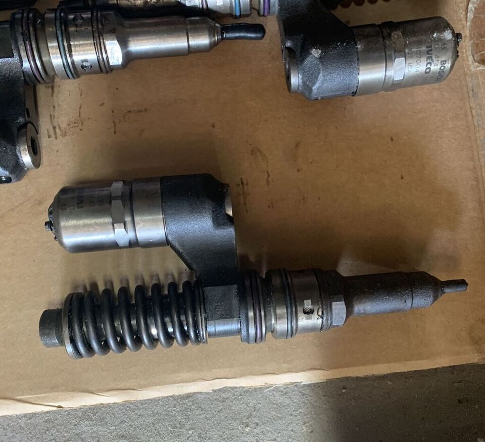 Bosch 0414701006 IVECO Stralis Euro 3,4 New Holland, Case - Injektor za Tovornjak: slika 3 Bosch 0414701006 IVECO Stralis Euro 3,4 New Holland, Case - Injektor za Tovornjak: slika 3