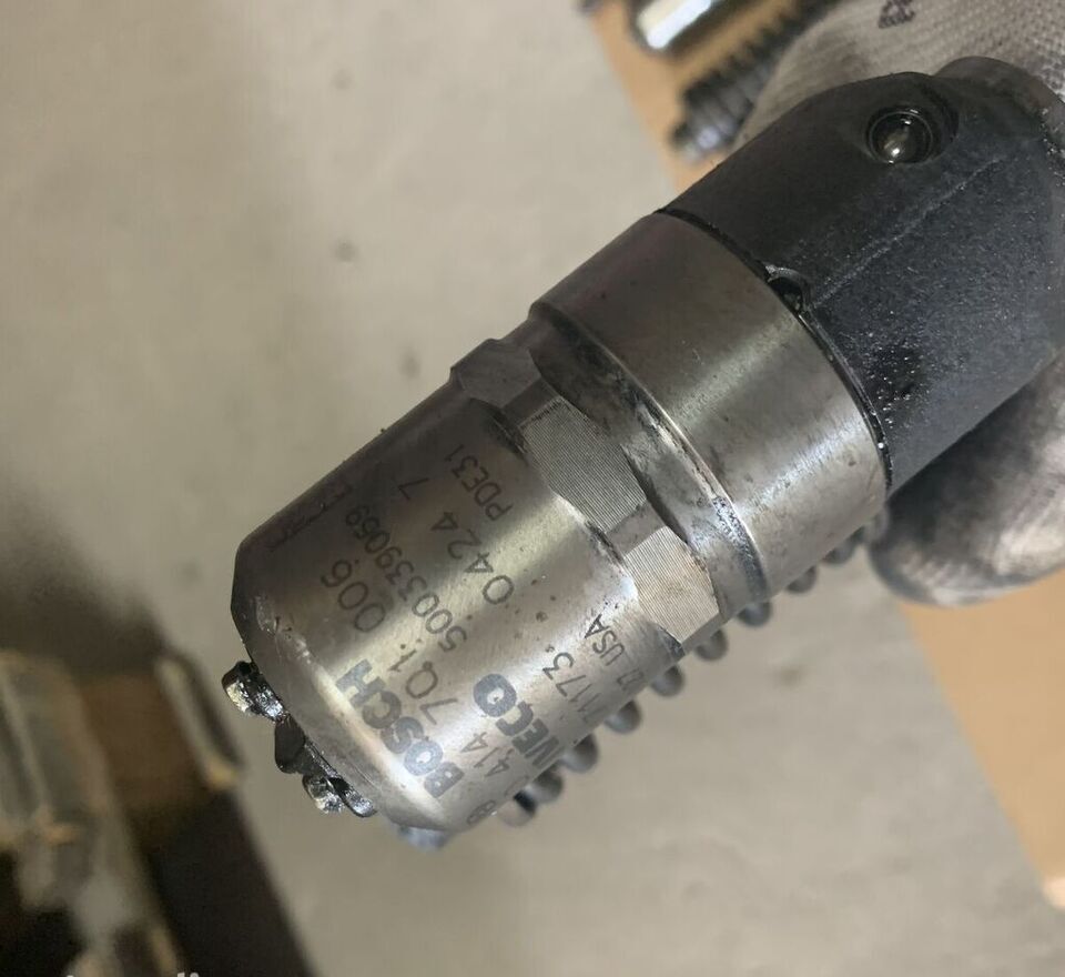 Bosch 0414701006 IVECO Stralis truck - Injektor za Tovornjak: slika 2 Bosch 0414701006 IVECO Stralis truck - Injektor za Tovornjak: slika 2