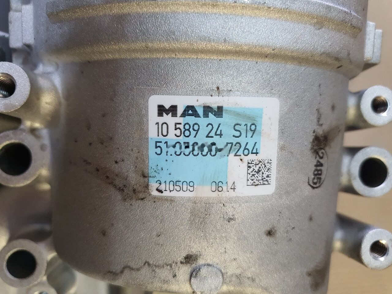 Mann-Filter MAN EURO 6 TGA TGX MAN TGX / TGS Euro 6 truck - Oljni filter za Tovornjak: slika 5 Mann-Filter MAN EURO 6 TGA TGX MAN TGX / TGS Euro 6 truck - Oljni filter za Tovornjak: slika 5