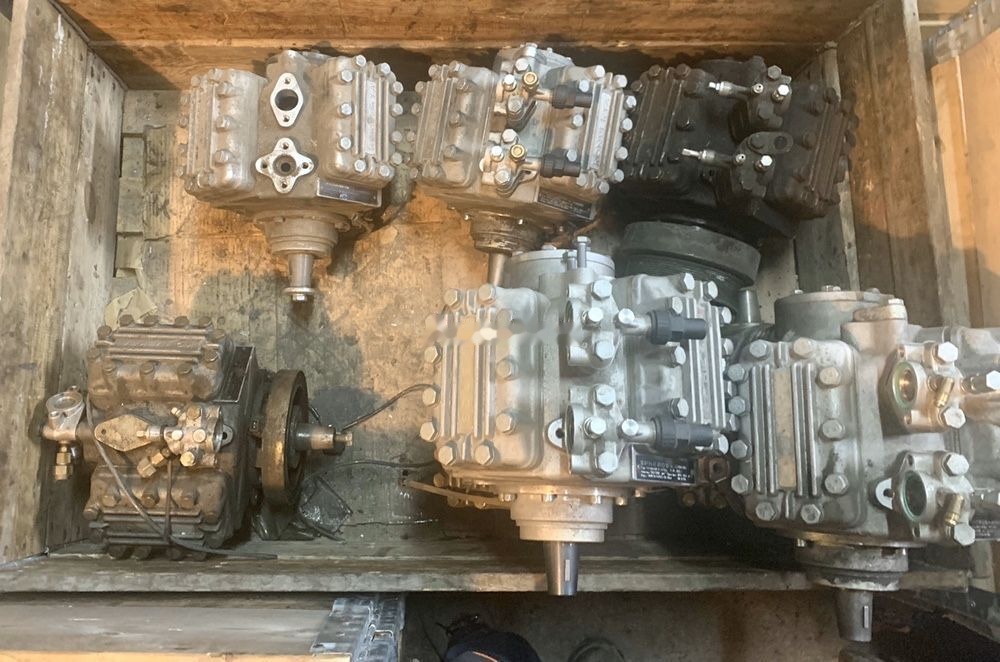 Spheros FKX40/470 28bar FKX40/470 - Kompresor klime za Avtobus: slika 4 Spheros FKX40/470 28bar FKX40/470 - Kompresor klime za Avtobus: slika 4