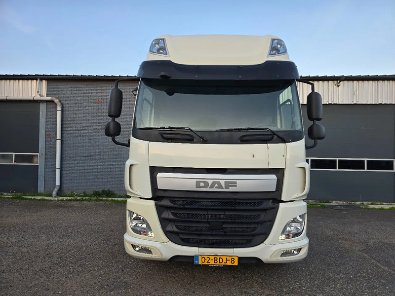 DAF CF Super Space Cabin - Vlačilec: slika 5 DAF CF Super Space Cabin - Vlačilec: slika 5