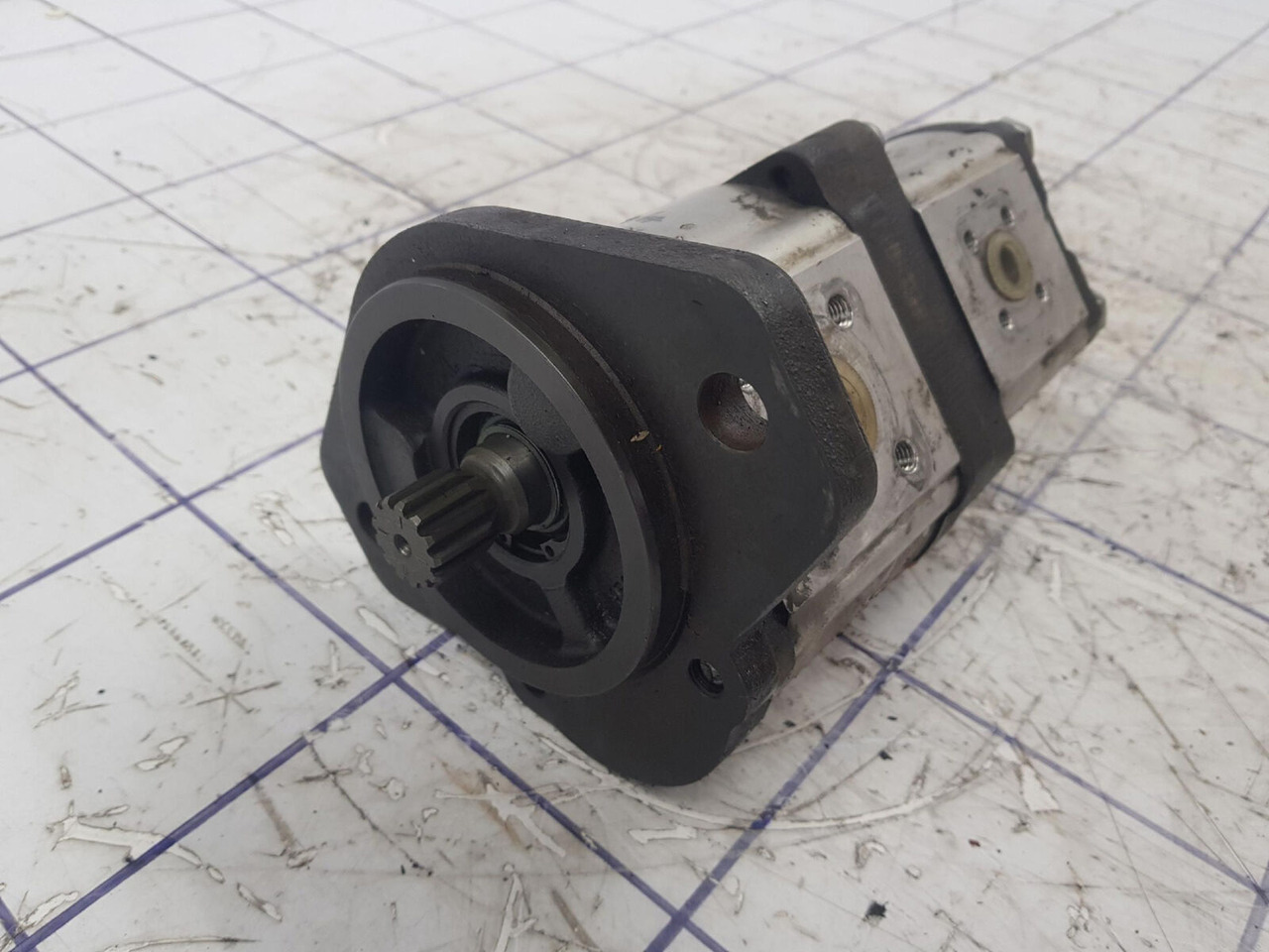 Bosch LTM 1060/2 TWO-STAGE PUMP - Hidravlična črpalka za Žerjav: slika 2 Bosch LTM 1060/2 TWO-STAGE PUMP - Hidravlična črpalka za Žerjav: slika 2