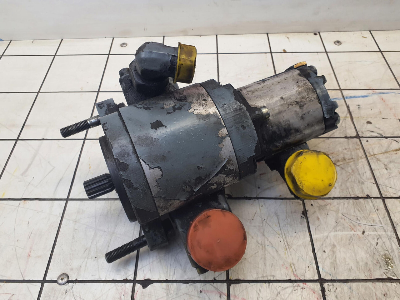 Bosch LTM 1060 dual gear pump - Hidravlična črpalka za Avtodvigalo: slika 1 Bosch LTM 1060 dual gear pump - Hidravlična črpalka za Avtodvigalo: slika 1