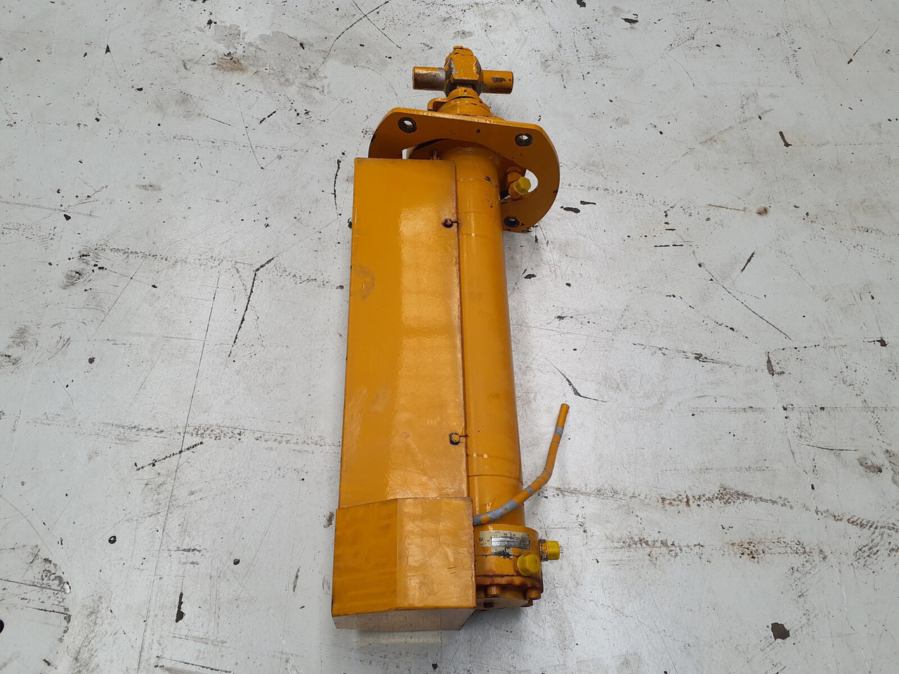 FAUN ATF 45-3 counterweight cylinder - Hidravlični cilinder za Žerjav: slika 2 FAUN ATF 45-3 counterweight cylinder - Hidravlični cilinder za Žerjav: slika 2