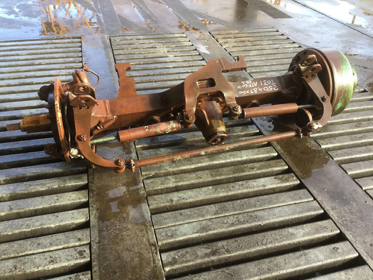 FAUN ATF 60-3 axle 1 - Os in deli za Avtodvigalo: slika 1 FAUN ATF 60-3 axle 1 - Os in deli za Avtodvigalo: slika 1