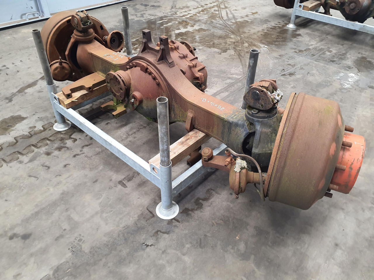 FAUN ATF 60-4 axle 2 - Os in deli za Avtodvigalo: slika 2 FAUN ATF 60-4 axle 2 - Os in deli za Avtodvigalo: slika 2