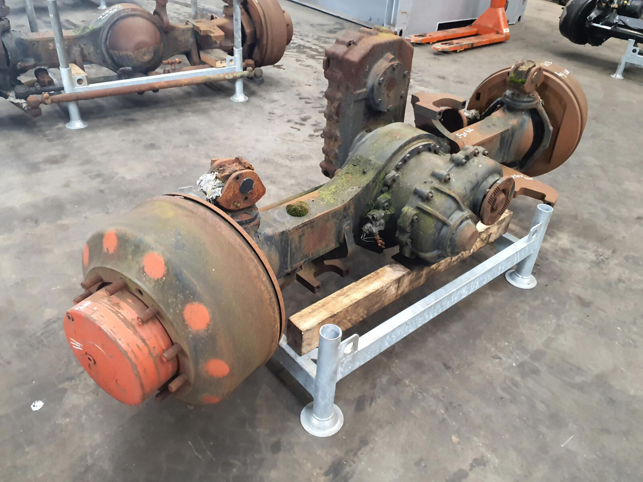 FAUN ATF 60-4 axle 3 - Os in deli za Avtodvigalo: slika 4 FAUN ATF 60-4 axle 3 - Os in deli za Avtodvigalo: slika 4