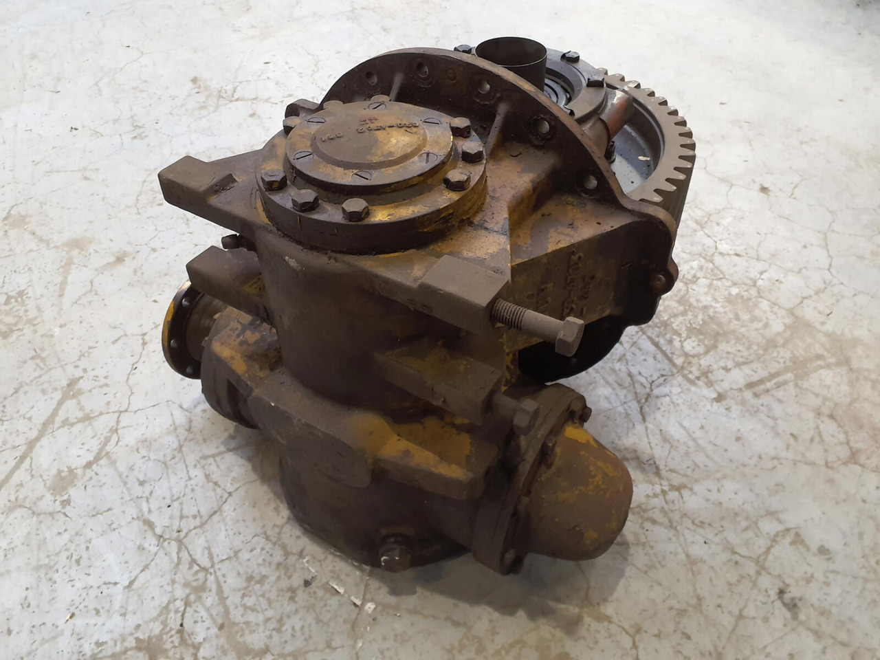 FAUN KF 30 mid differential 10x49 - Diferencialni menjalnik za Žerjav: slika 5 FAUN KF 30 mid differential 10x49 - Diferencialni menjalnik za Žerjav: slika 5