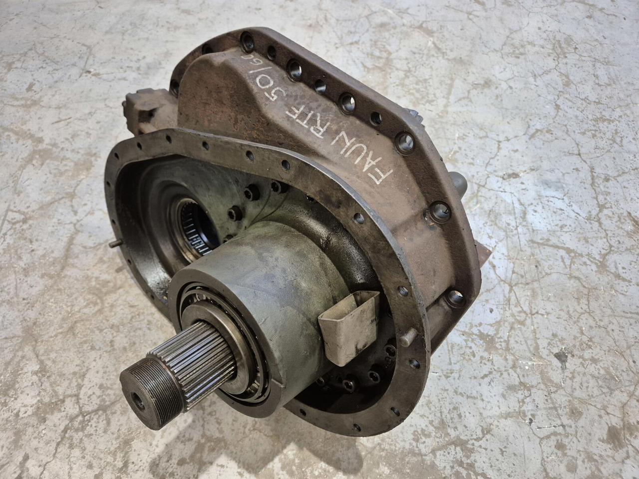 FAUN RTF 50/60 mid differential for parts - Diferencialni menjalnik za Avtodvigalo: slika 4 FAUN RTF 50/60 mid differential for parts - Diferencialni menjalnik za Avtodvigalo: slika 4