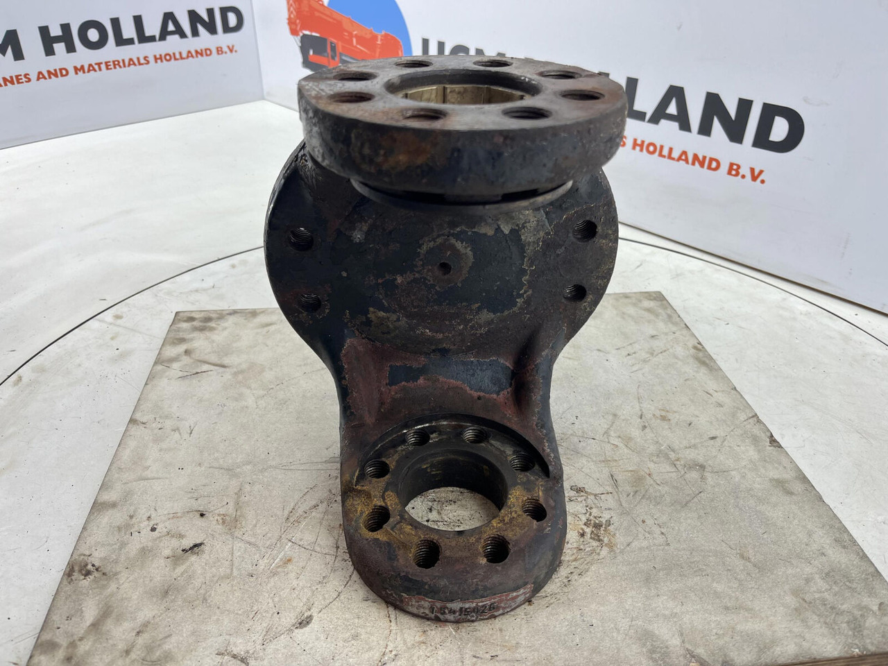 Gottwald Steering knuckle 12 holes axle 3 - Premnik za Avtodvigalo: slika 5 Gottwald Steering knuckle 12 holes axle 3 - Premnik za Avtodvigalo: slika 5