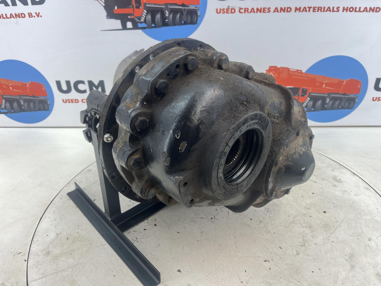 Gottwald mid differential 14x34 axle 4 - Diferencialni menjalnik za Žerjav: slika 3 Gottwald mid differential 14x34 axle 4 - Diferencialni menjalnik za Žerjav: slika 3