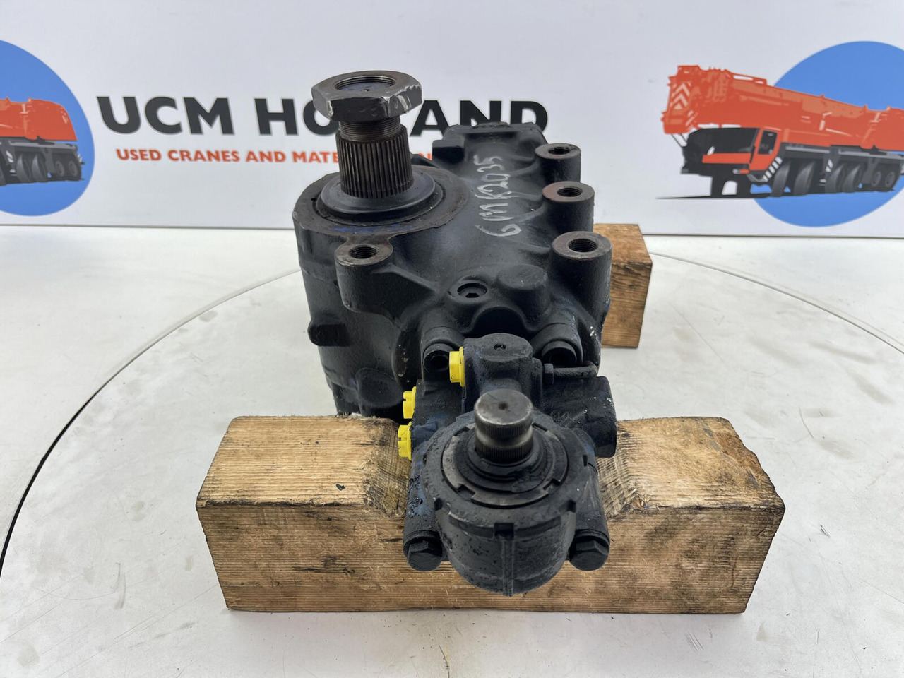 Grove GMK 2035 steering box - Volanska letev za Avtodvigalo: slika 3 Grove GMK 2035 steering box - Volanska letev za Avtodvigalo: slika 3