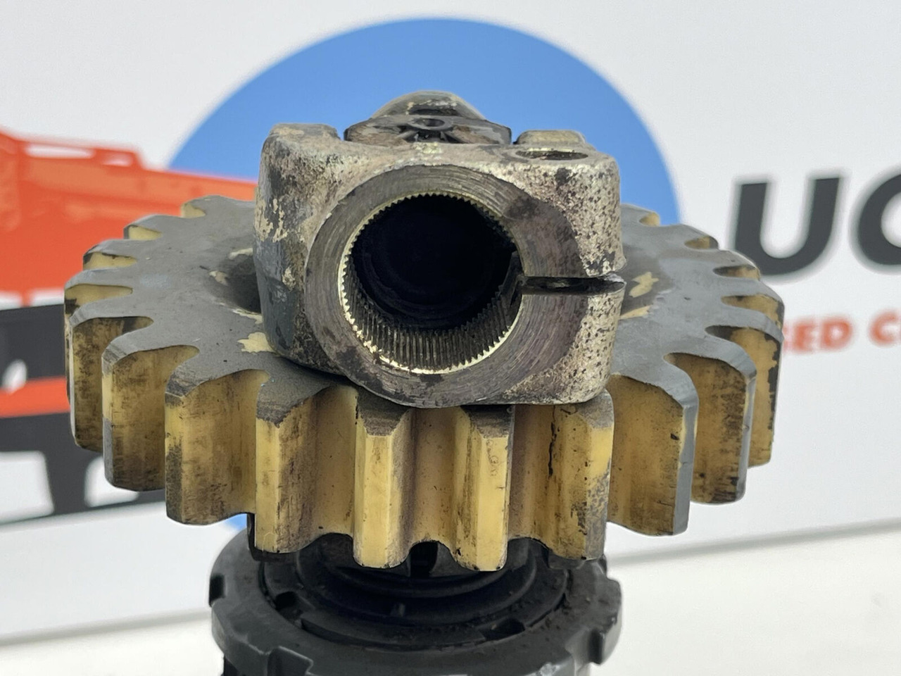 Volanska letev za Avtodvigalo Grove GMK 2035 steering box: slika 7