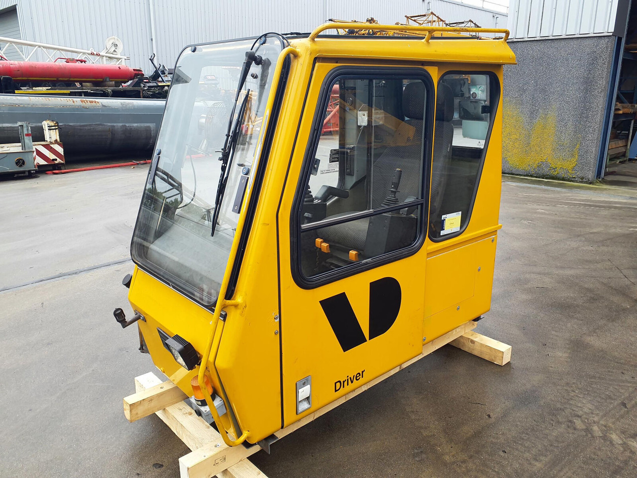 Grove GMK 3050 operators cab - Kabina za Avtodvigalo: slika 1 Grove GMK 3050 operators cab - Kabina za Avtodvigalo: slika 1