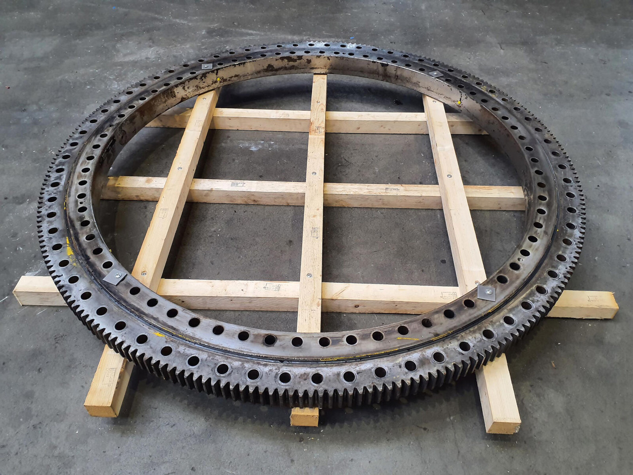 Grove GMK 5130-1 slewing ring - Pokrivni obroč za Avtodvigalo: slika 2 Grove GMK 5130-1 slewing ring - Pokrivni obroč za Avtodvigalo: slika 2