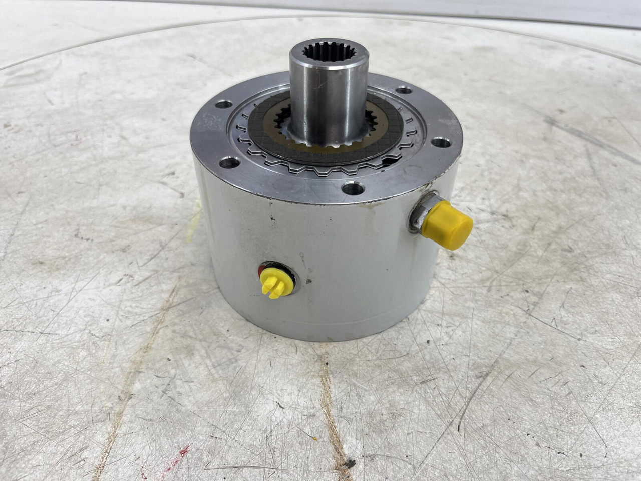 Grove GMK 5150 multiple-disk brake slewing gear - Nihajni motor za Žerjav: slika 4 Grove GMK 5150 multiple-disk brake slewing gear - Nihajni motor za Žerjav: slika 4