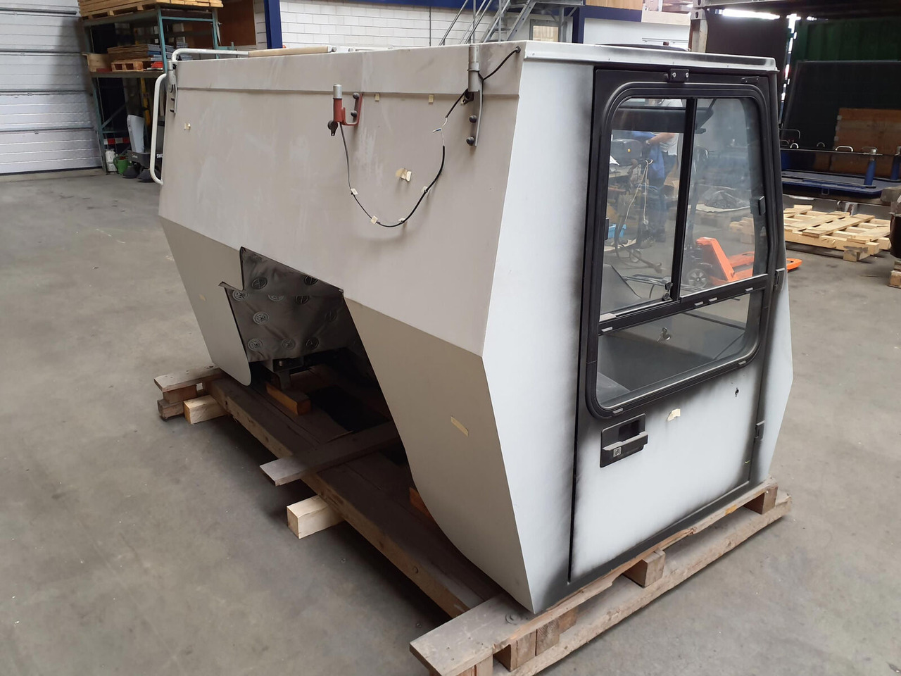 Grove Krupp KMK lower cabin - Kabina za Avtodvigalo: slika 3 Grove Krupp KMK lower cabin - Kabina za Avtodvigalo: slika 3