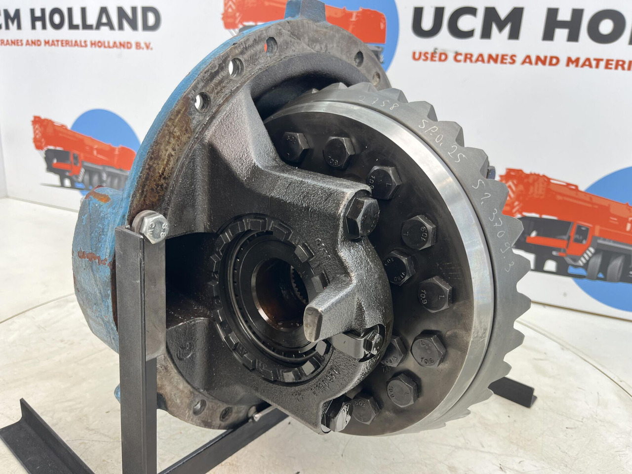 Kessler End differential 18x35 - Diferencialni menjalnik za Avtodvigalo: slika 1 Kessler End differential 18x35 - Diferencialni menjalnik za Avtodvigalo: slika 1