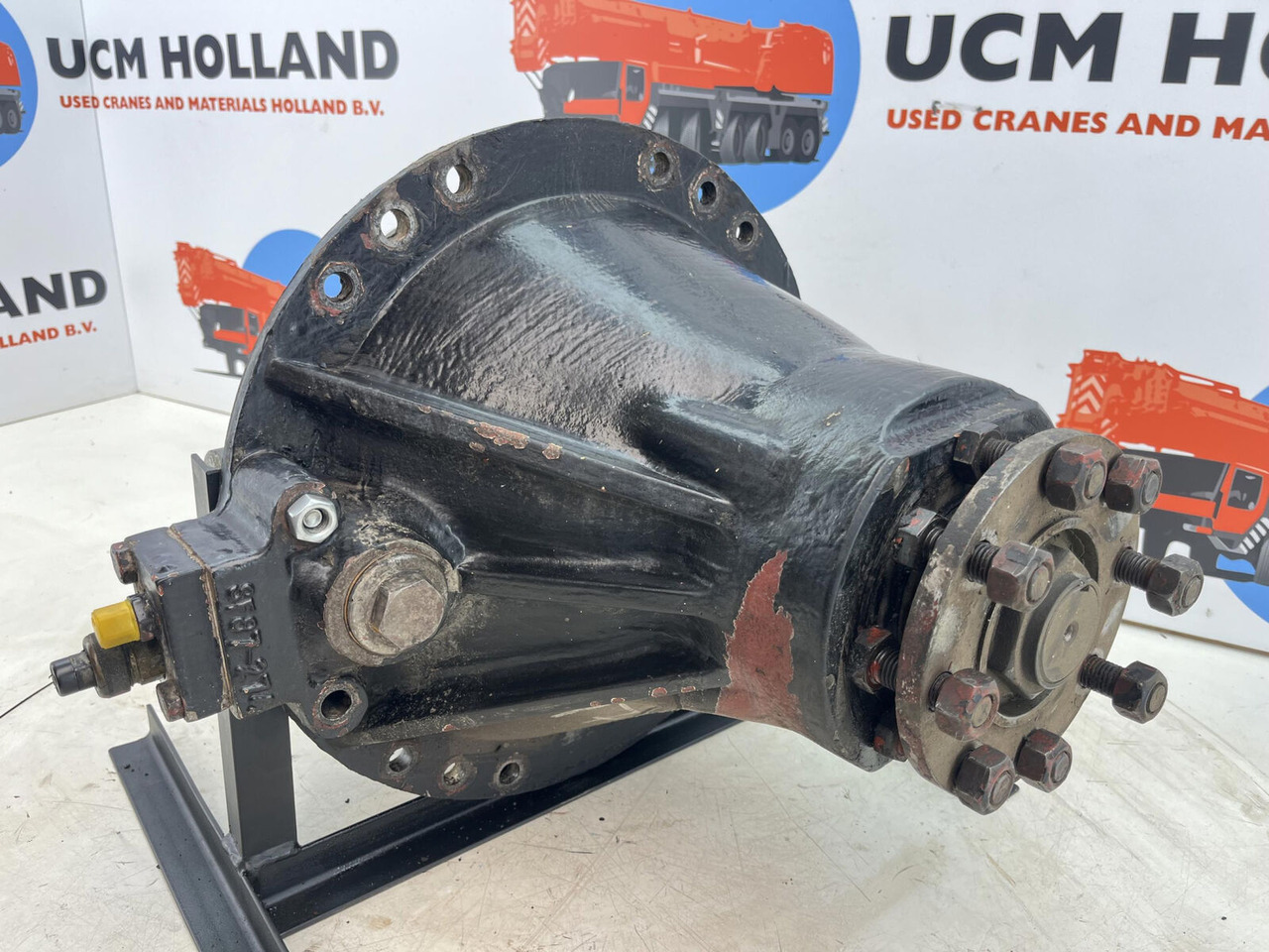 Krupp 70 GMT End differential 17x36 axle 1 - Diferencialni menjalnik za Avtodvigalo: slika 4 Krupp 70 GMT End differential 17x36 axle 1 - Diferencialni menjalnik za Avtodvigalo: slika 4