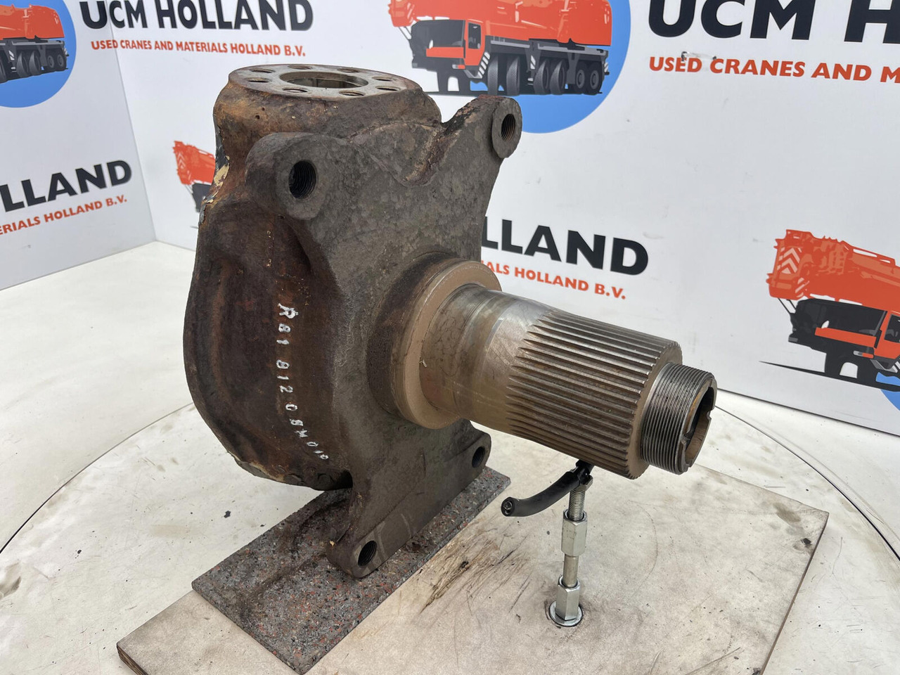 Krupp 70 GMT Steering knuckle axle 2 - Premnik za Avtodvigalo: slika 3 Krupp 70 GMT Steering knuckle axle 2 - Premnik za Avtodvigalo: slika 3