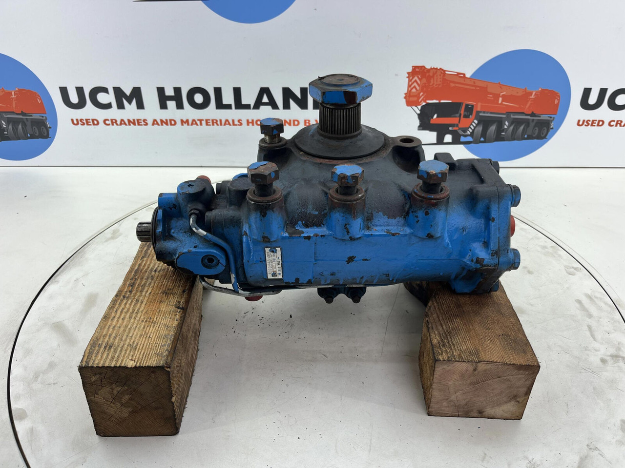 Krupp KMK 3050 steering box - Volanska letev za Žerjav: slika 1 Krupp KMK 3050 steering box - Volanska letev za Žerjav: slika 1