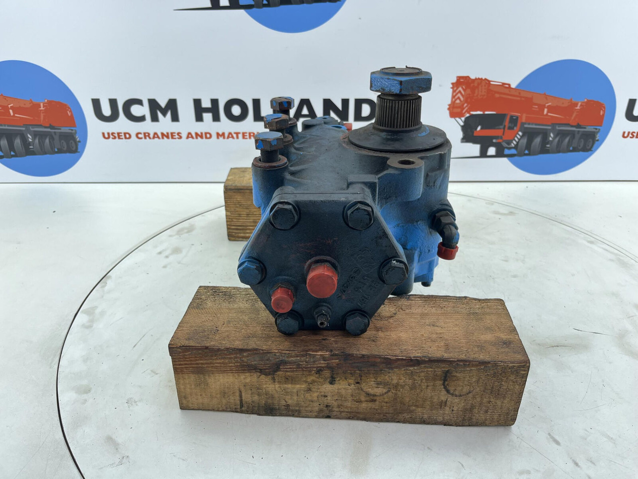 Krupp KMK 3050 steering box - Volanska letev za Žerjav: slika 4 Krupp KMK 3050 steering box - Volanska letev za Žerjav: slika 4