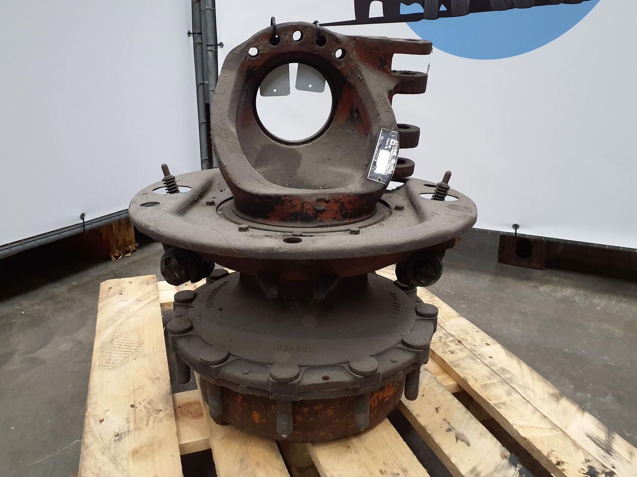 Krupp KMK 4070 Megatrak axle housing - Premnik za Avtodvigalo: slika 2 Krupp KMK 4070 Megatrak axle housing - Premnik za Avtodvigalo: slika 2