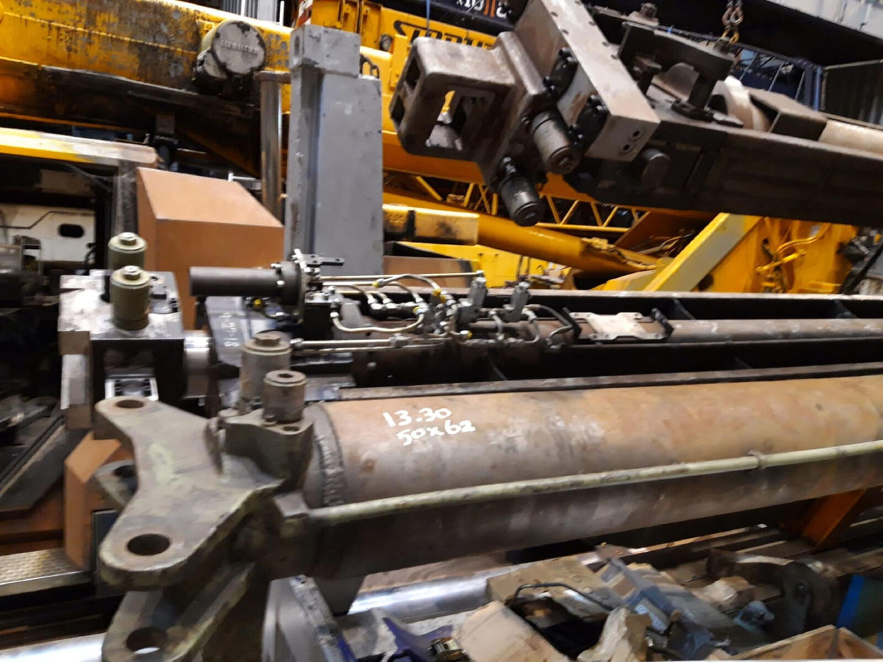 Krupp KMK 6160/6180/6200 telescopic cylinder double - Hidravlični cilinder za Avtodvigalo: slika 5 Krupp KMK 6160/6180/6200 telescopic cylinder double - Hidravlični cilinder za Avtodvigalo: slika 5
