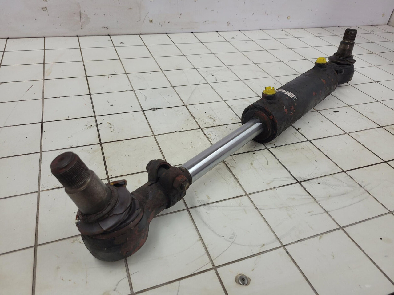 Krupp steering cylinder - Hidravlični cilinder za Avtodvigalo: slika 2 Krupp steering cylinder - Hidravlični cilinder za Avtodvigalo: slika 2