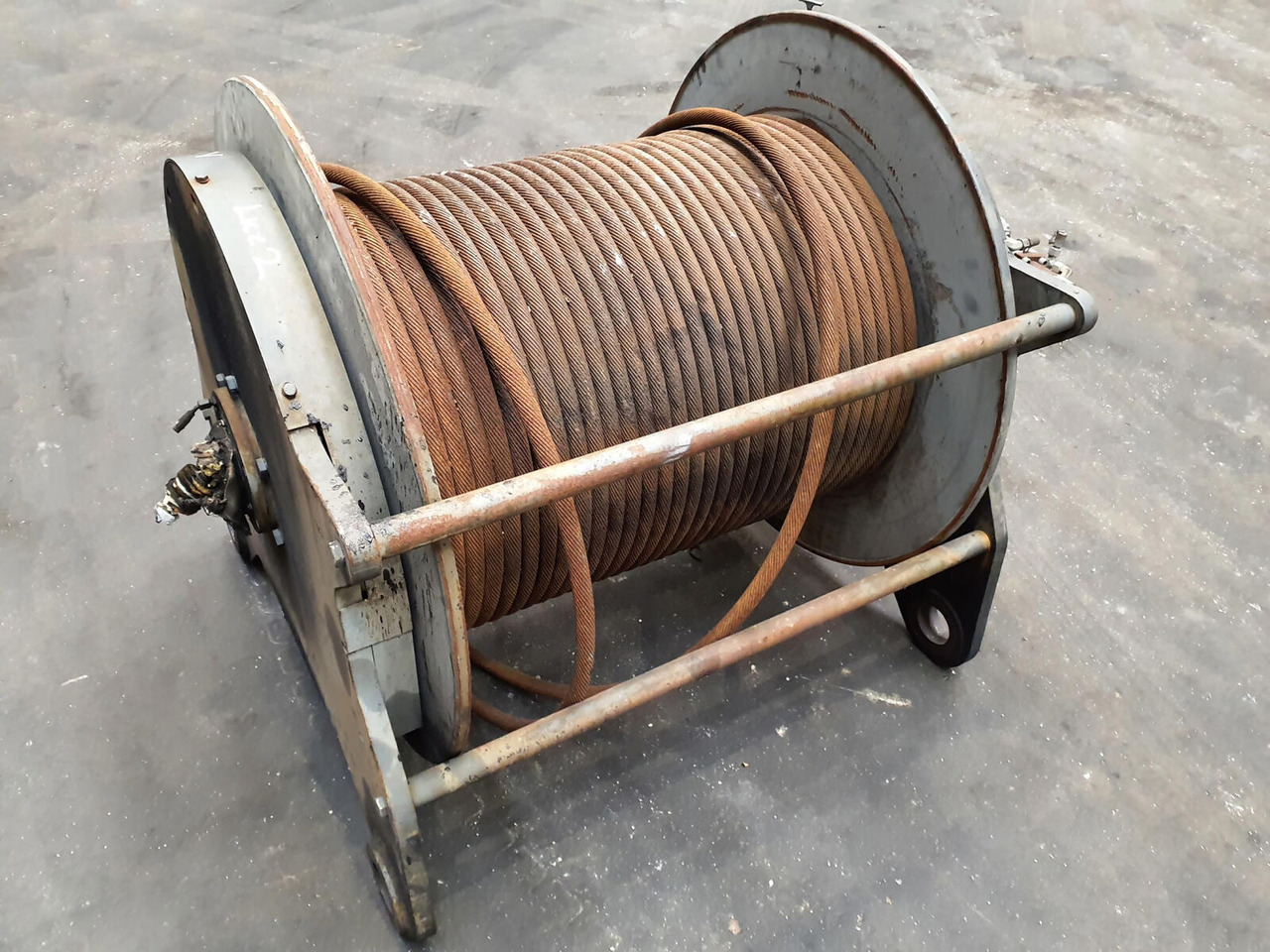 Liebherr LR 1160 COMPACT ROPE WINCH - Vitel za Gosenični žerjav: slika 3 Liebherr LR 1160 COMPACT ROPE WINCH - Vitel za Gosenični žerjav: slika 3