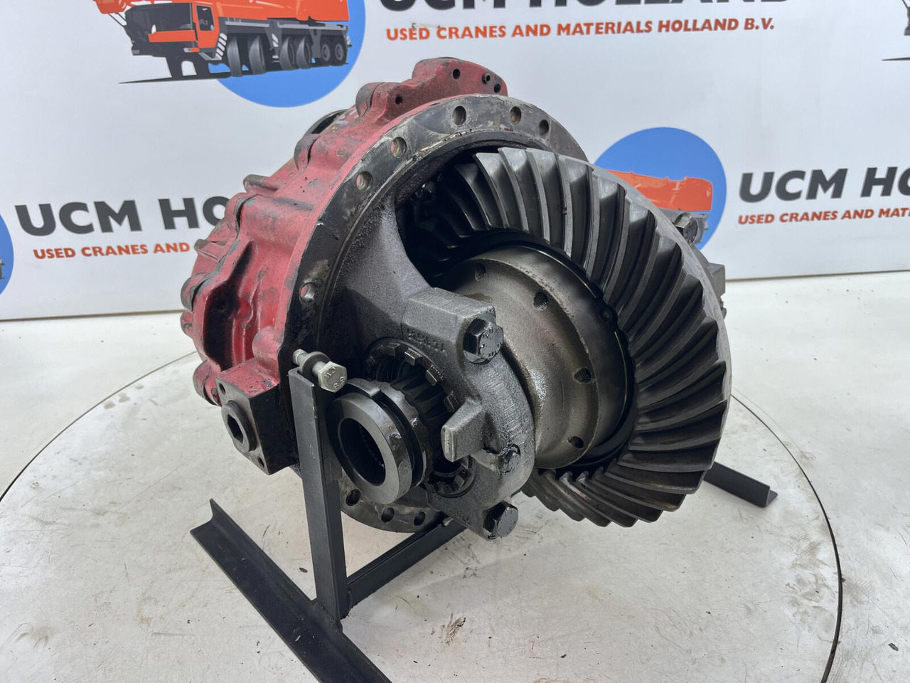 Liebherr LTM 1045 mid differential 13x35 axle 2 - Diferencialni menjalnik za Avtodvigalo: slika 1 Liebherr LTM 1045 mid differential 13x35 axle 2 - Diferencialni menjalnik za Avtodvigalo: slika 1