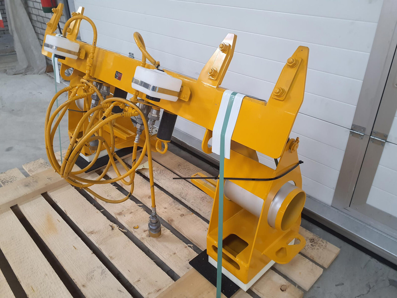 Liebherr LTM 1750-9.1 Luffing cylinder lifting device rear - Karoserija in zunanjost za Avtodvigalo: slika 3 Liebherr LTM 1750-9.1 Luffing cylinder lifting device rear - Karoserija in zunanjost za Avtodvigalo: slika 3